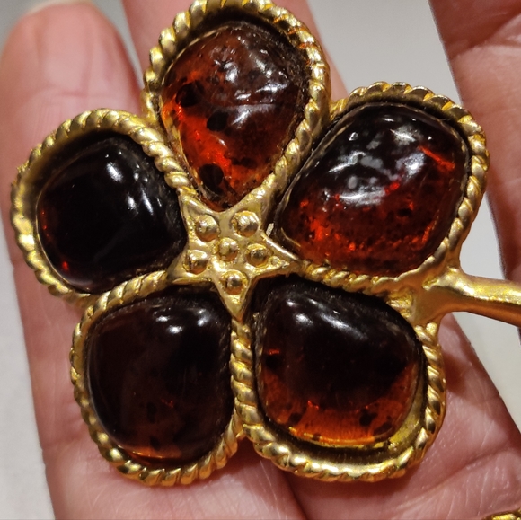 Vintage Christian LaCroix Flower Brooch - Picture 2 of 15